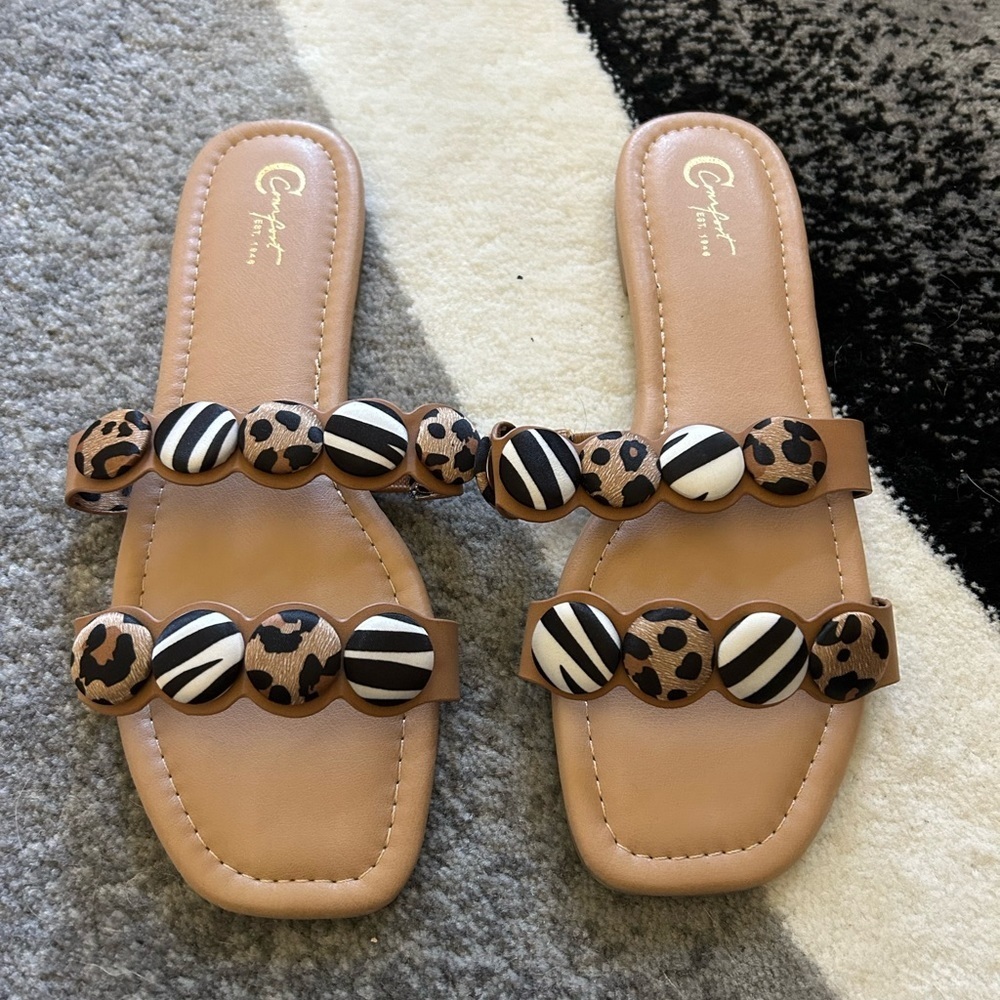 NIB Cato Slip on Sandels